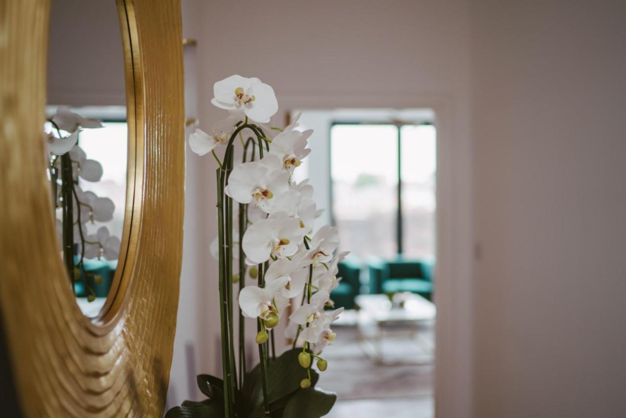 York Riverside Apartments Bagian luar foto