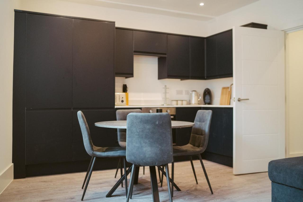 York Riverside Apartments Bagian luar foto
