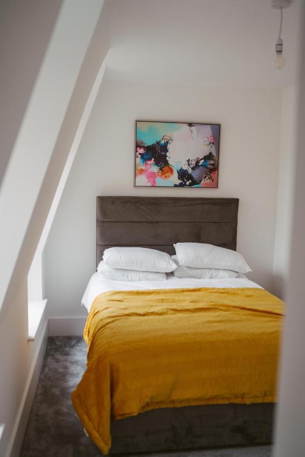 York Riverside Apartments Bagian luar foto
