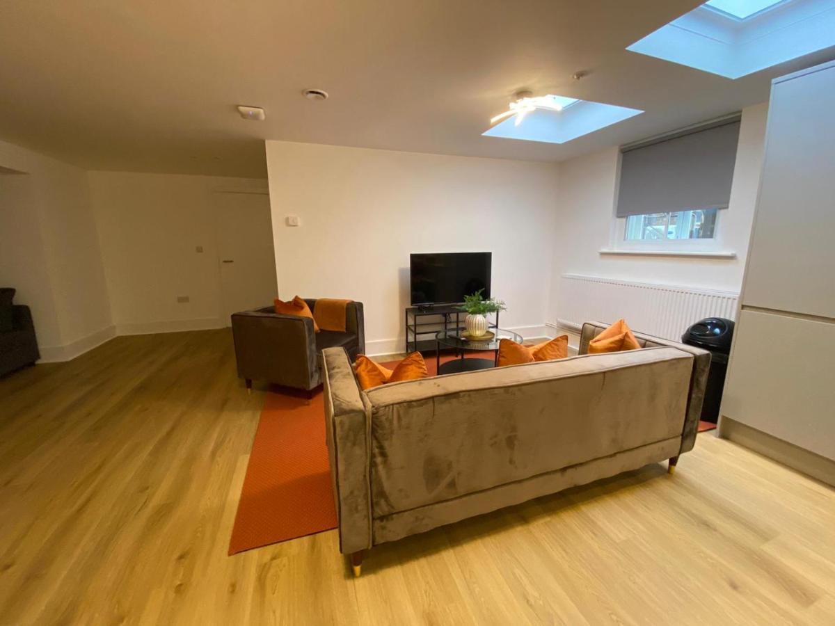York Riverside Apartments Bagian luar foto